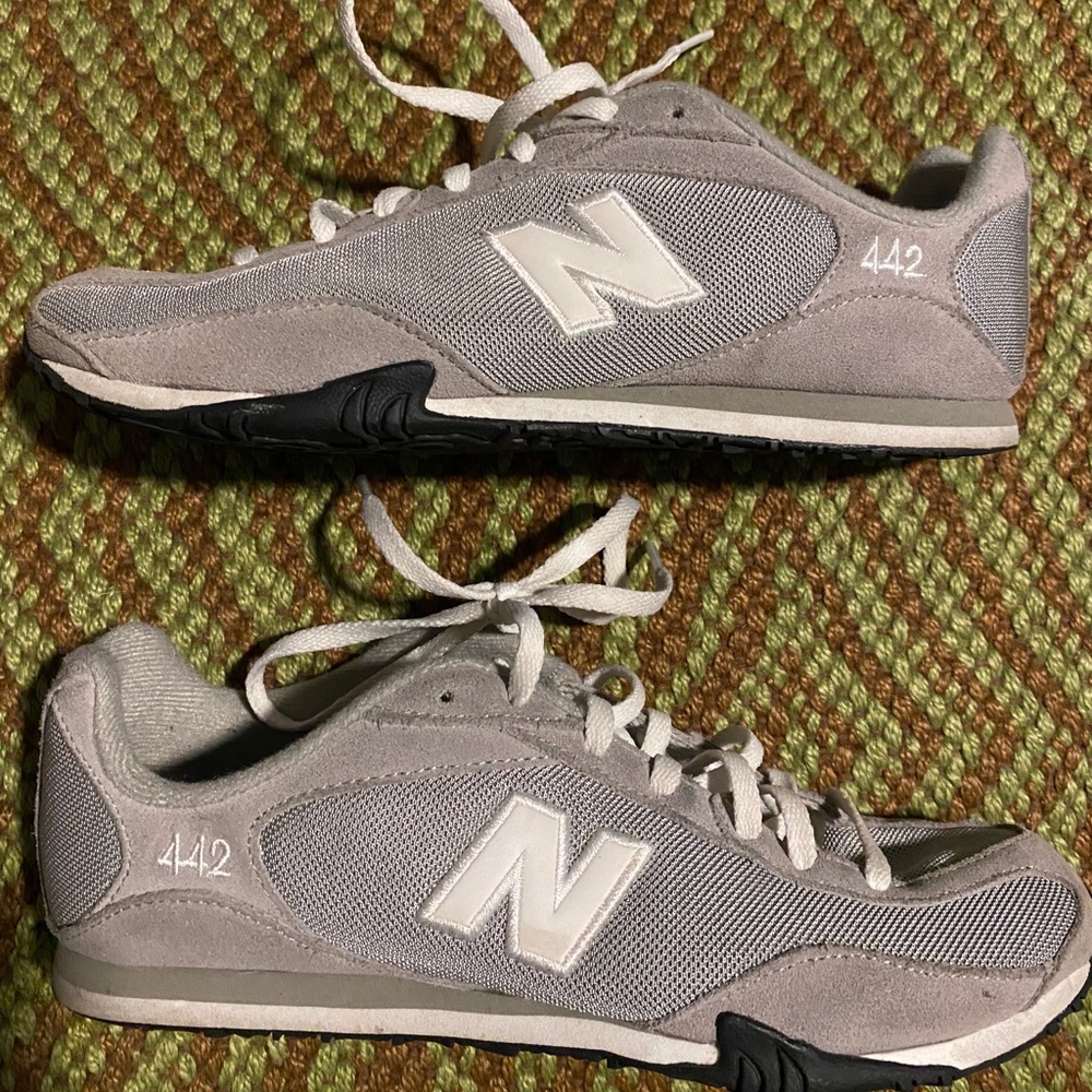 New Balance item 442 grey sneakers. Size 8 US